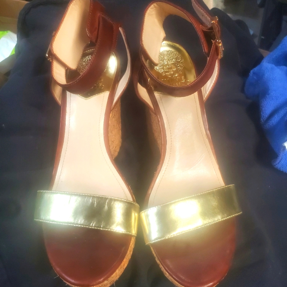 Vince Camuto wedges